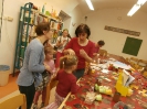 Anyák napi kézműves foglalkozás - Esélyek Házával közös program (2013.04.27.)